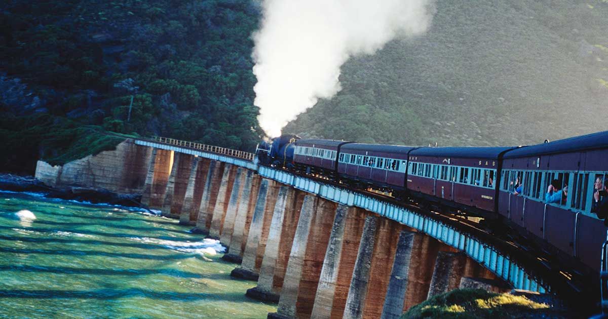 Railways: These Are the Most Extreme and Dangerous Around the World